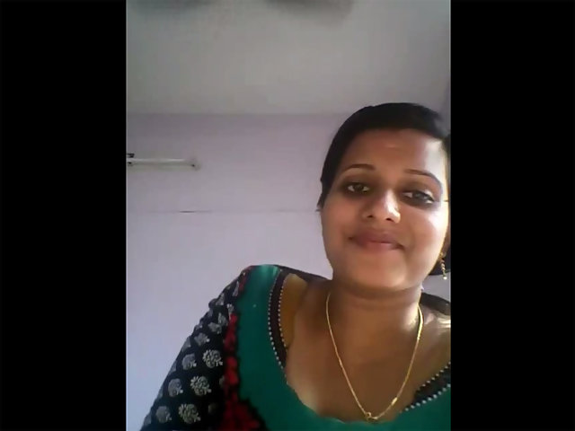 Indian Mallu Scandal - Big Boob Mallu Nurse Leaked MMS - Real Indian Sex Scandals